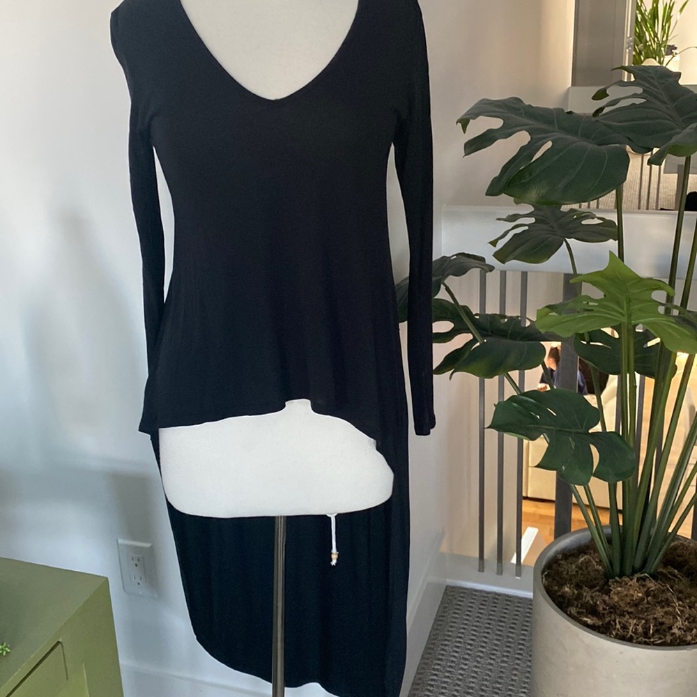 Asymmetrical Black Top
